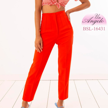 Long pants with a high waist