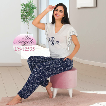 Women's home wear of...
