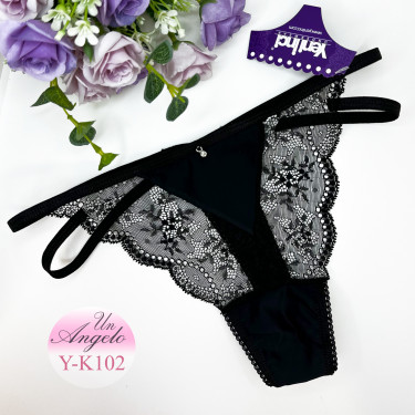Lace thong String