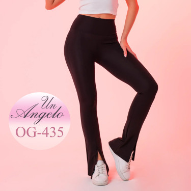 Black leggings with slits