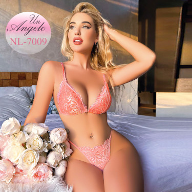 Lace babydoll set