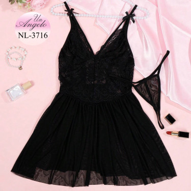 Секси Черна Нощница Babydoll с Прашки и Дълбоко Деколте