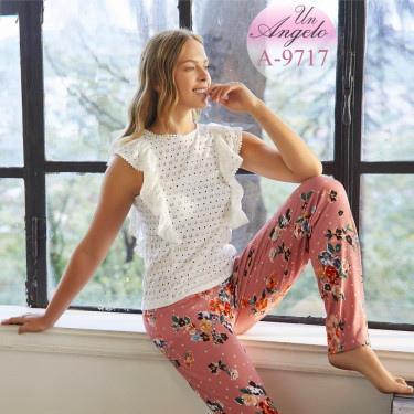 An ethereal set of trousers...